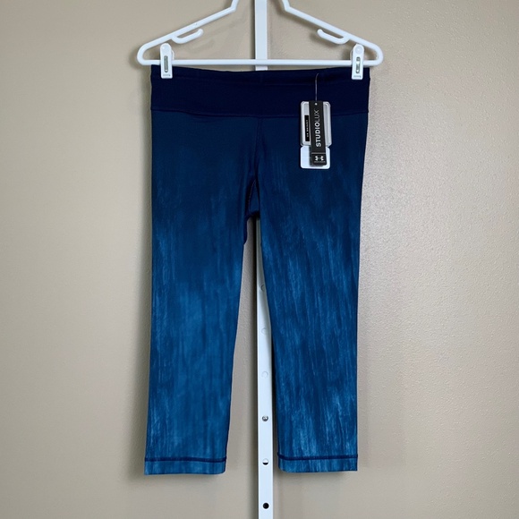NWT Under Armour StudioLux UAStudio Fitted Skinny Cropped Legging - Picture 1 of 16